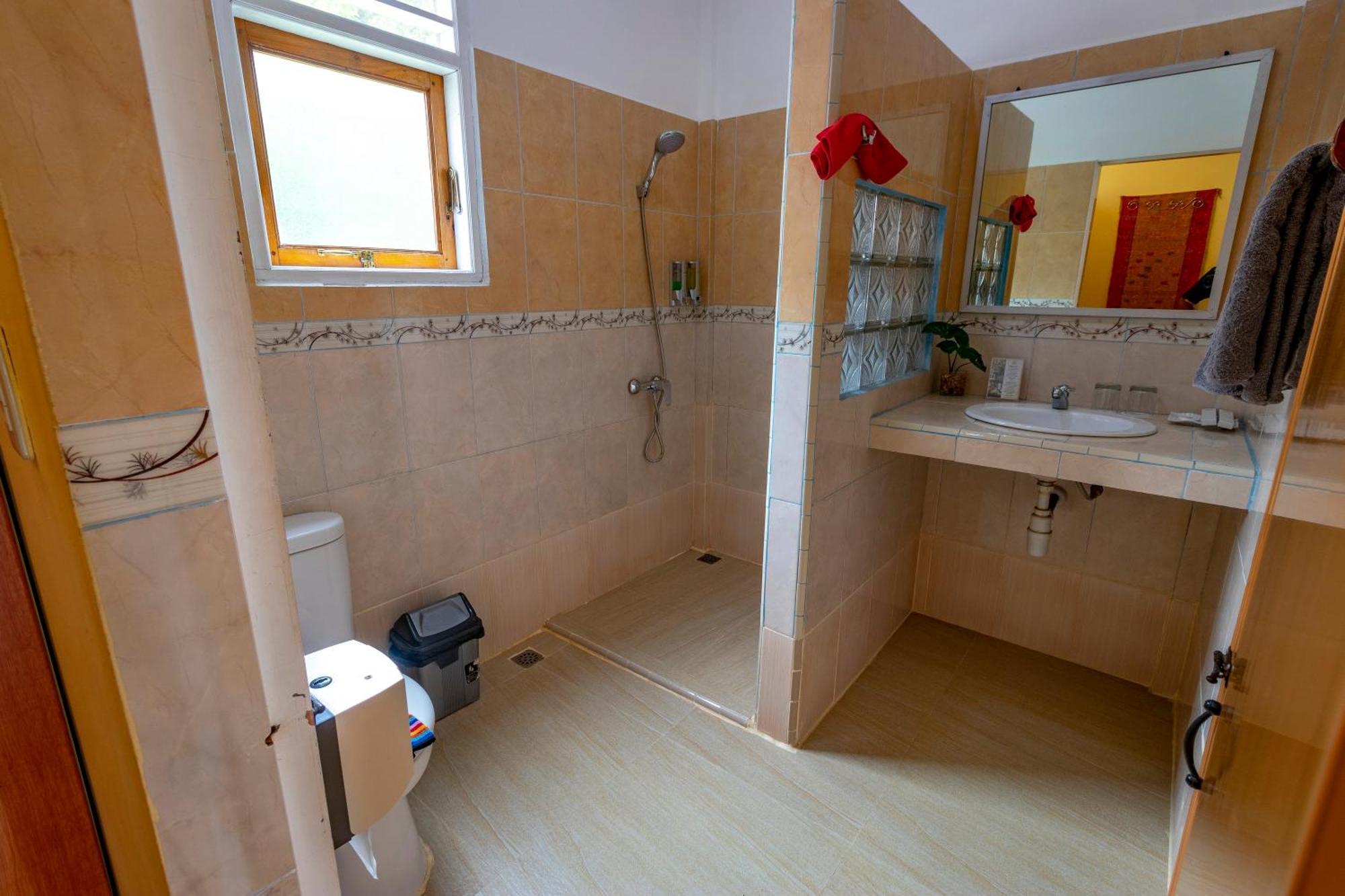 Tabo Cottages Тук Тук Екстериор снимка